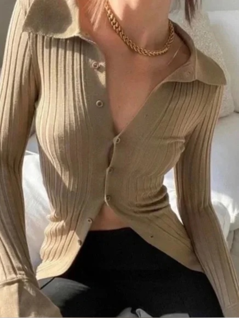 RIMONI Ribbed Button-Down Long Sleeve Top in Beige